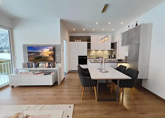 Unterschlupf * Ebensee